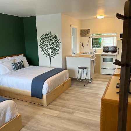 Kit Wat Motel & Marina ソーブル・ビーチ エクステリア 写真
