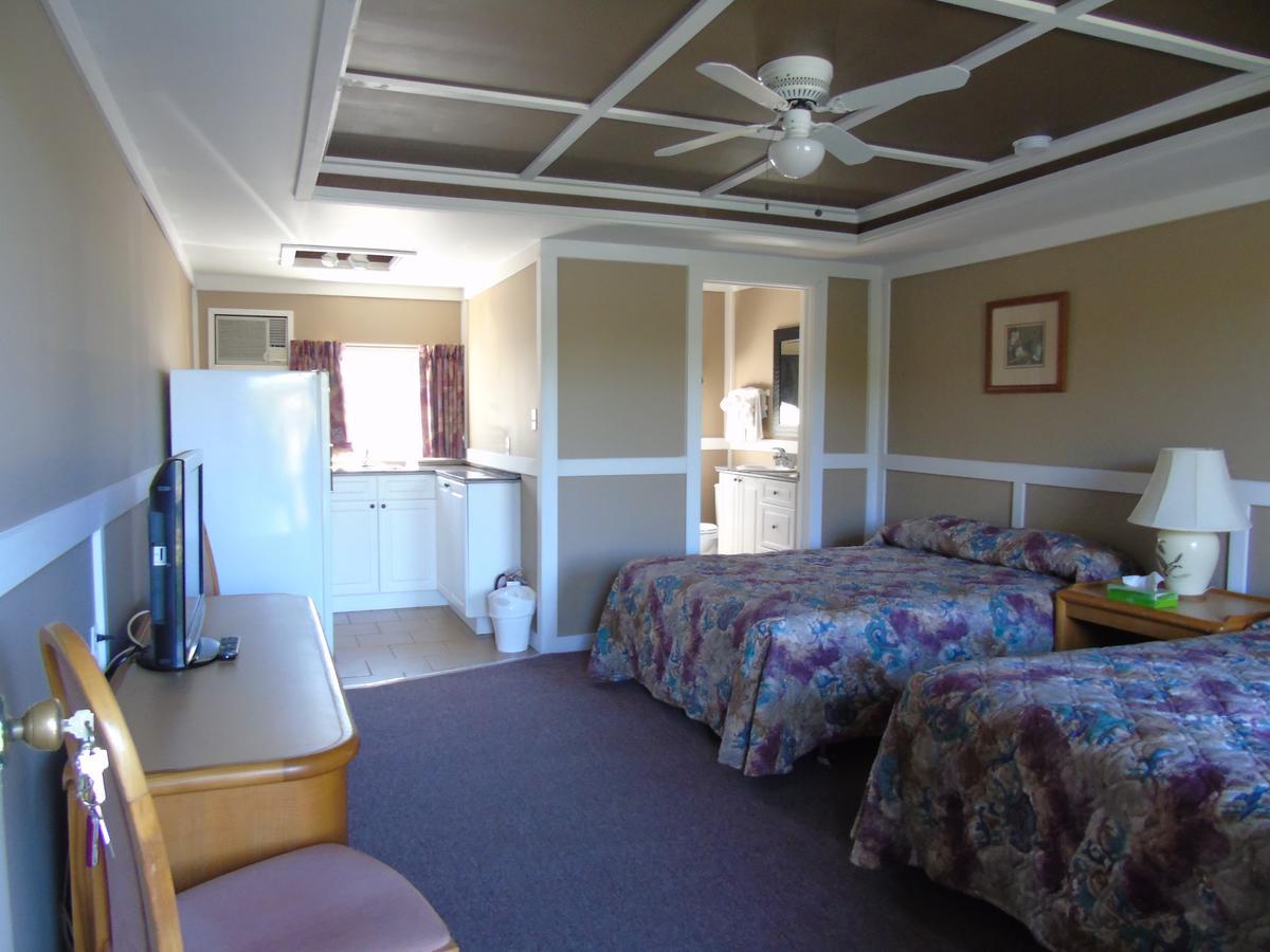 Kit Wat Motel & Marina ソーブル・ビーチ エクステリア 写真